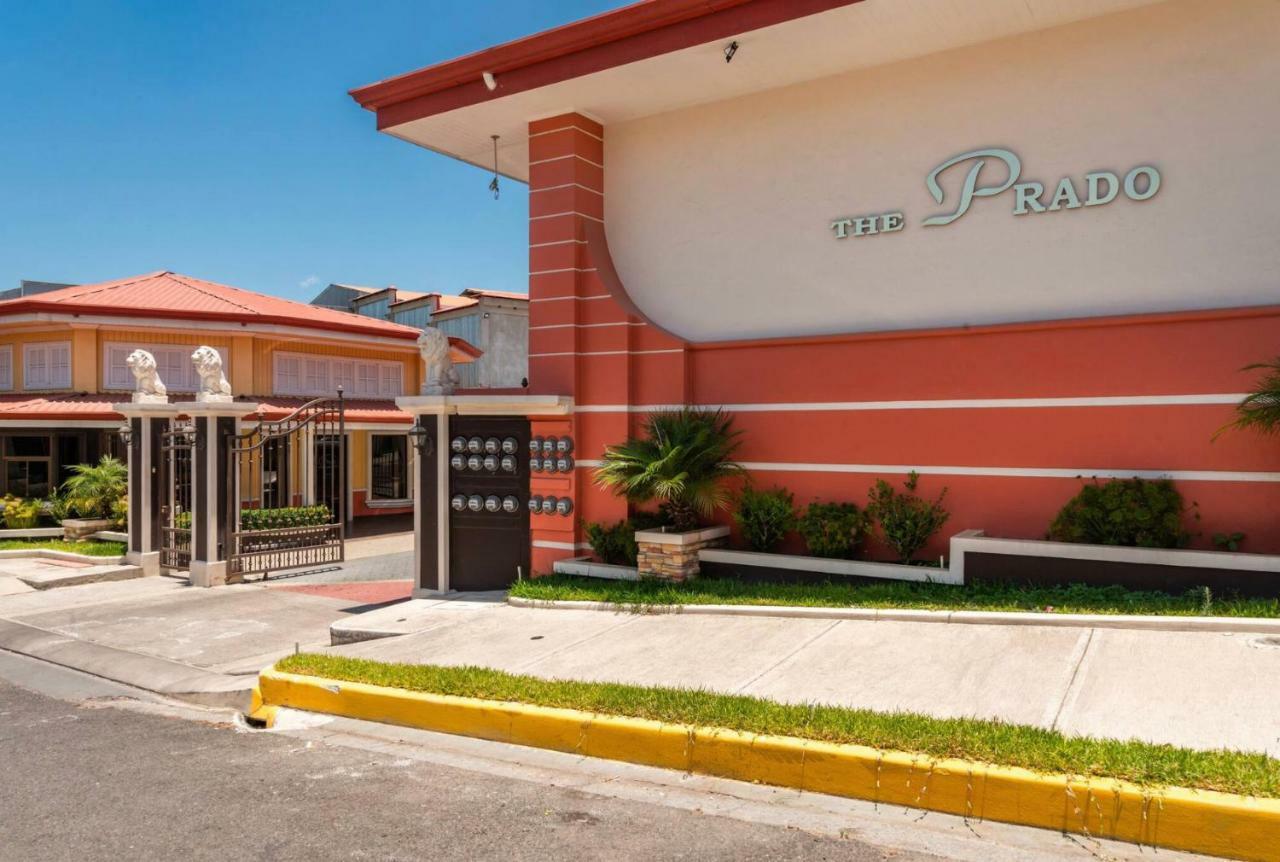 Prado Inn & Suites San Jose  Exterior photo